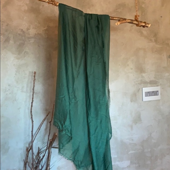 Cotton scarf first green shawl big wrap - Picture 4 of 4